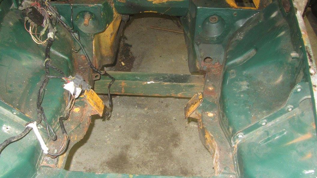 MGB engine bay